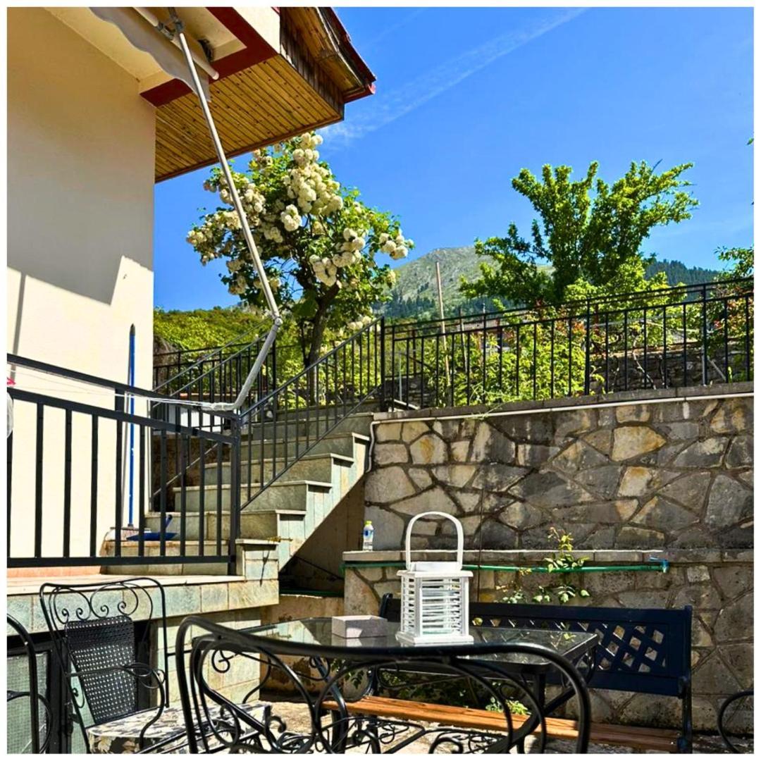 Memories Apartments Μονοκατοικία Στο Καρπενήσι Luaran gambar